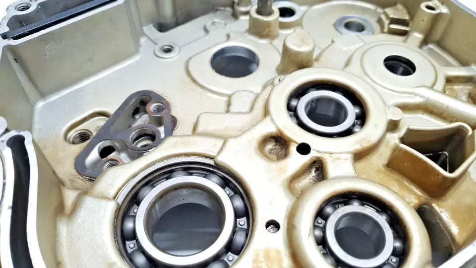 Carter moteur central droit Yamaha YBR 125 2006 n°3 Réf : 5VL-E5121-00-00
