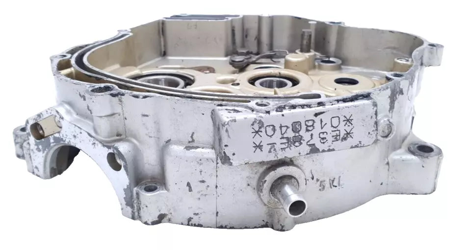 Carter moteur central droit Yamaha YBR 125 2005 n°2 Réf : 5VL-E5121-01-00