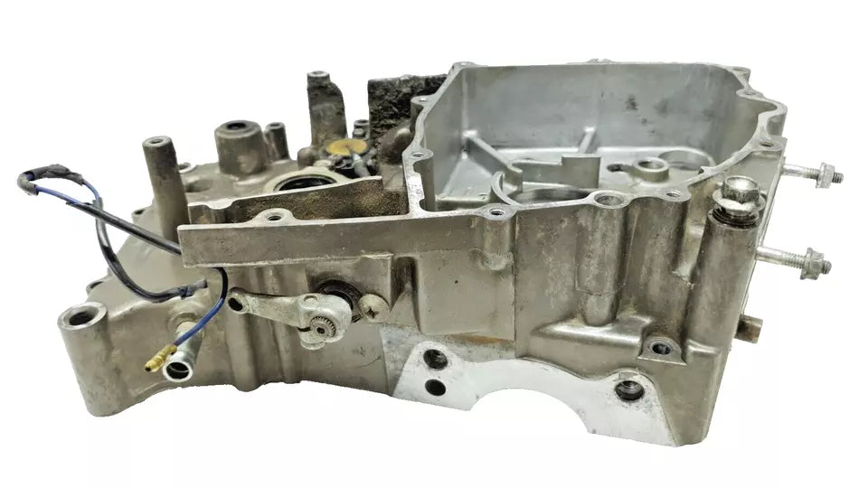 Carter moteur central gauche Hyosung Comet GT 125 2003