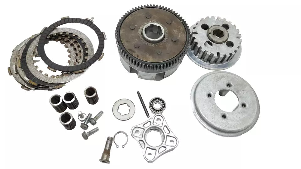 Embrayage complet Honda CB 125 Twin 1979 Réf : 22100-399-000