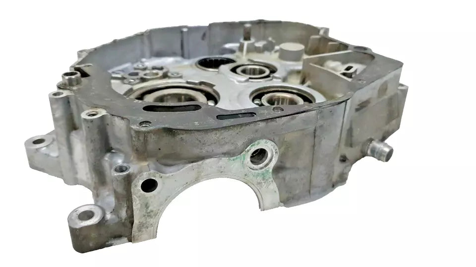 Carter moteur central droit Yamaha SR125 3MW2 1989 Réf : 5N0-15100-00-00