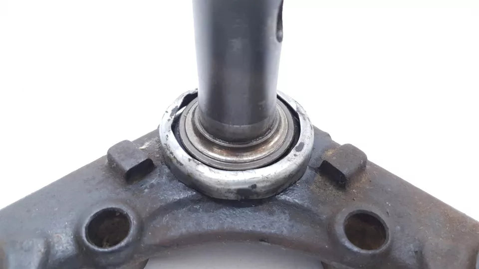 Té de fourche inférieur Honda CB 125 T 1980 n°3 Réf : 53200-399-610ZA
