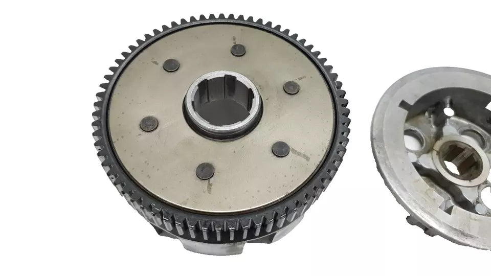 Embrayage Honda CB 125 Twin 1980 Réf : 22100-399-000