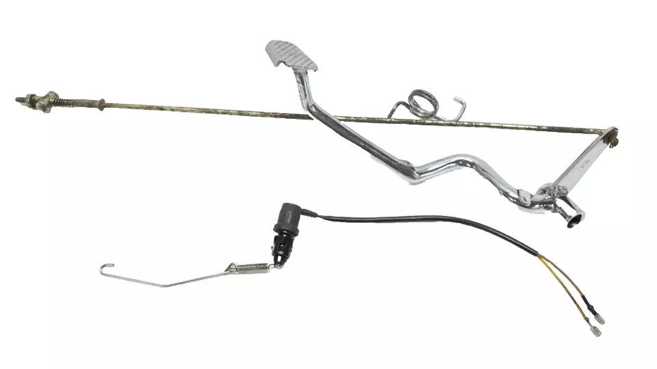Pédale de frein arrière Yamaha YBR 125 2007 Réf : 3D9-F7211-00-00