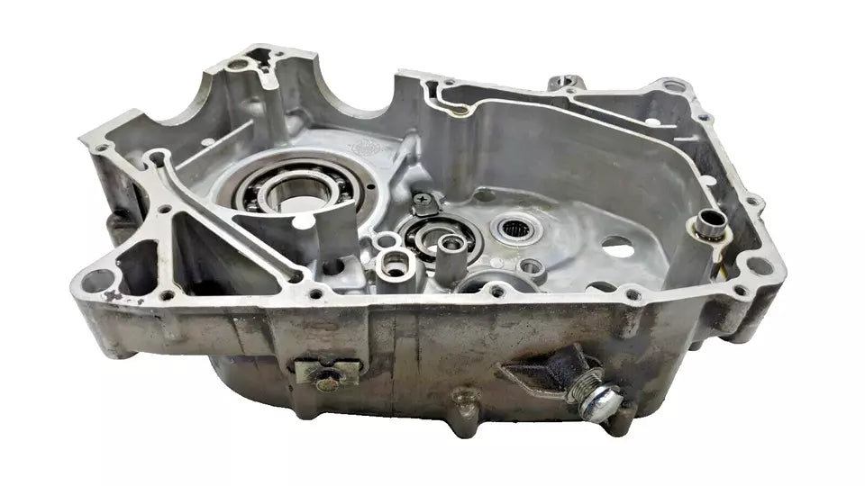 Carter moteur central droit Hyosung Comet GT 125 2006