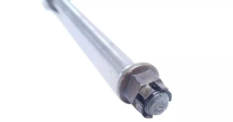 Axe de roue avant Honda CM 125 T 1981 Réf : 42301-401-660
