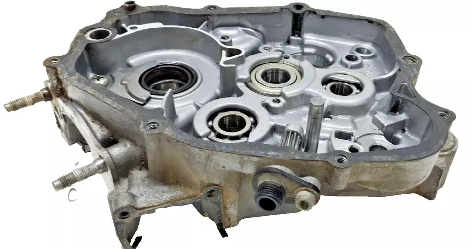 Carter moteur central droit Yamaha DT125R 1990 Réf : 3NC-E5159-00-00