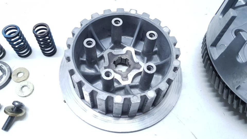 Embrayage Yamaha TDR 125 1990 Réf : 3NC-E6150-00-00