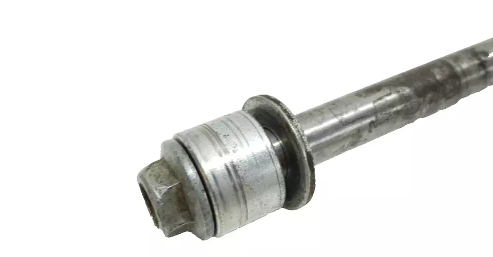 Axe de roue arrière Honda MTX-R 125 1987 Réf : 42301-KS3-900