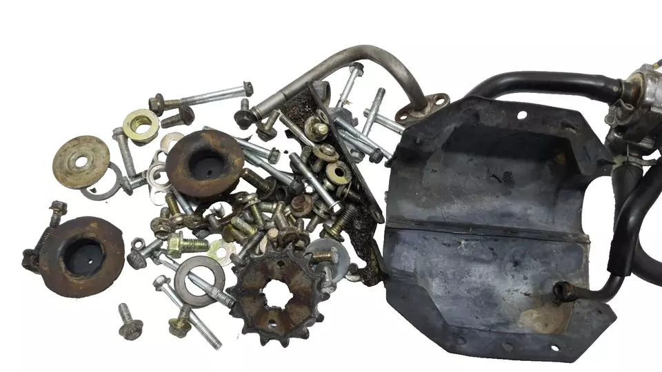 Kit visserie & pièces diverses Yamaha YBR 125 2006
