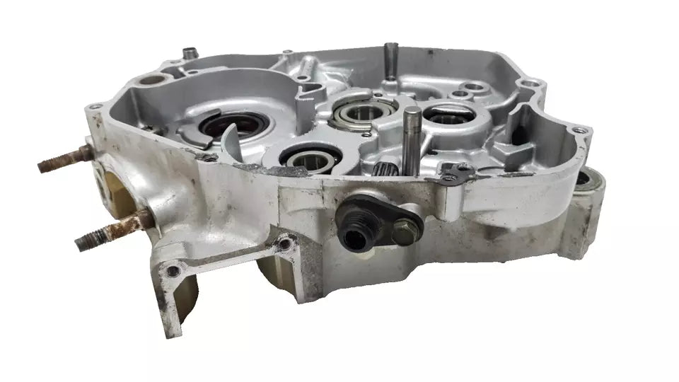 Carter moteur central droit Yamaha TDR 125 2002 Réf : 3BN-15121-04