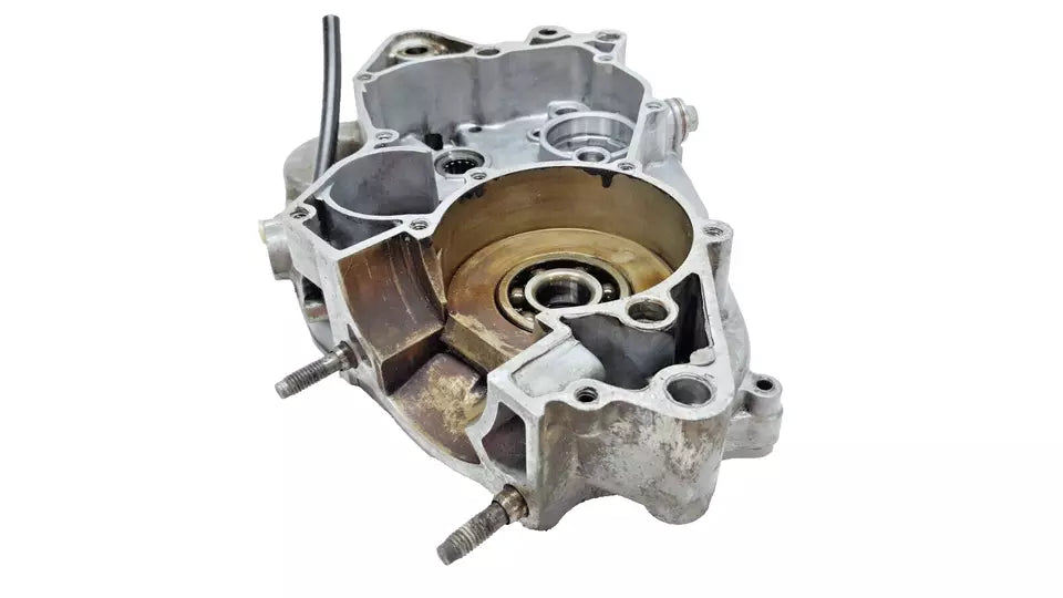 Carter moteur central droit Yamaha DT125LC 1982 10V