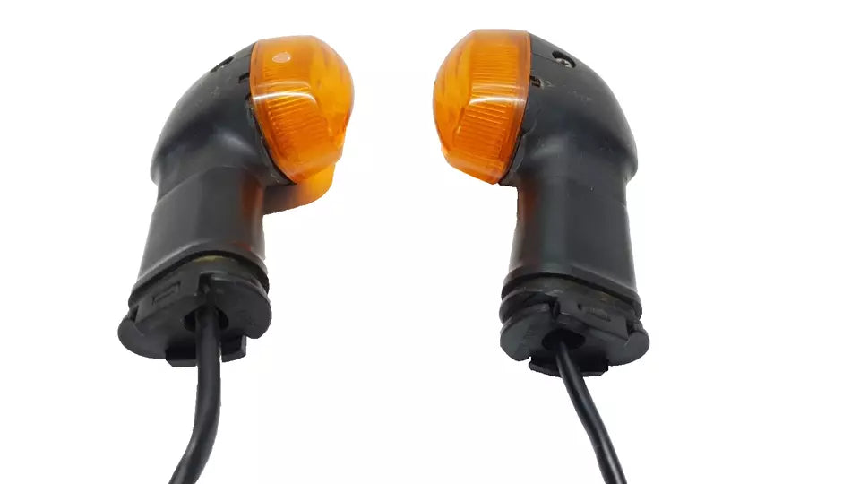 Clignotants avant Yamaha YBR 125 2009 Réf : 3D9-H3310-10