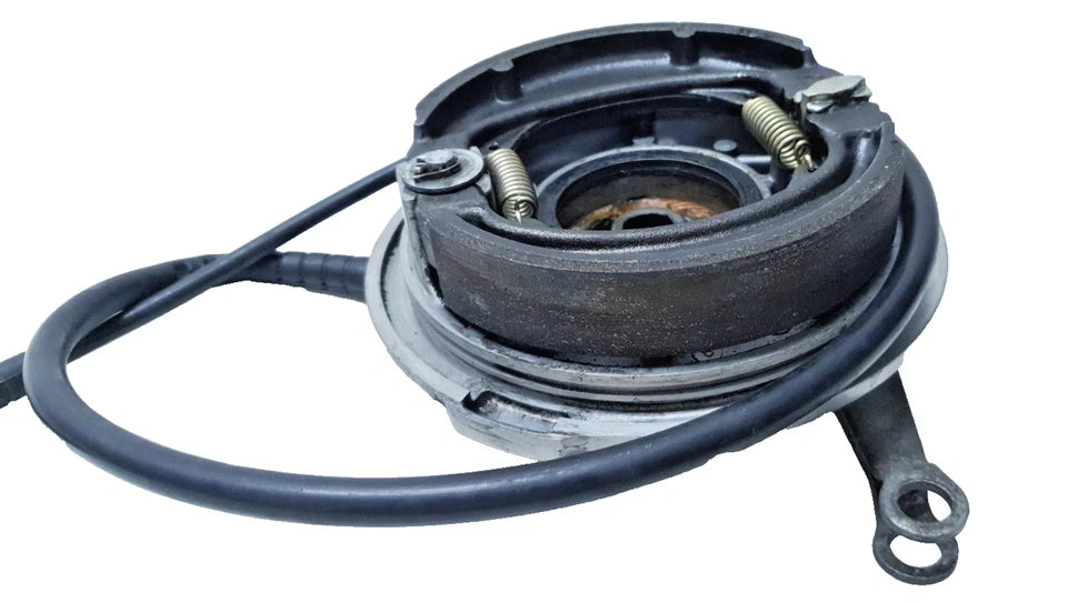 Tambour de frein avant Honda CM 125 T 1980 Réf : 45010-402-003