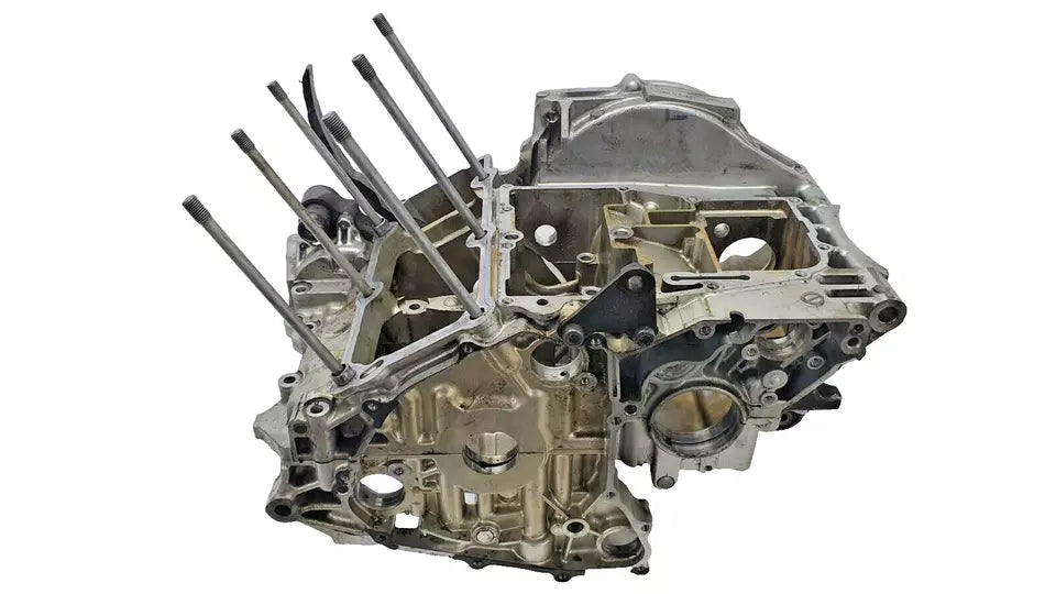 Carters moteur centraux Yamaha 850 TDM 1995 Réf : 3VD-15100-20-00