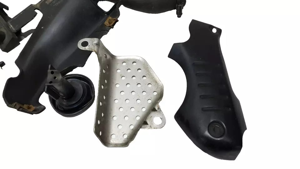Diverses pièces de carrosserie Triumph 900 Tiger 1994