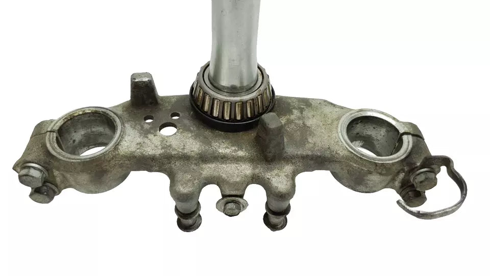 Té de fourche inférieur Suzuki TSX 125 1984 Réf : 51410-01A20-126