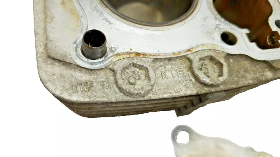 Cylindre & piston 52mm Honda CBF 125 2012 Réf : 12100-KWF-900
