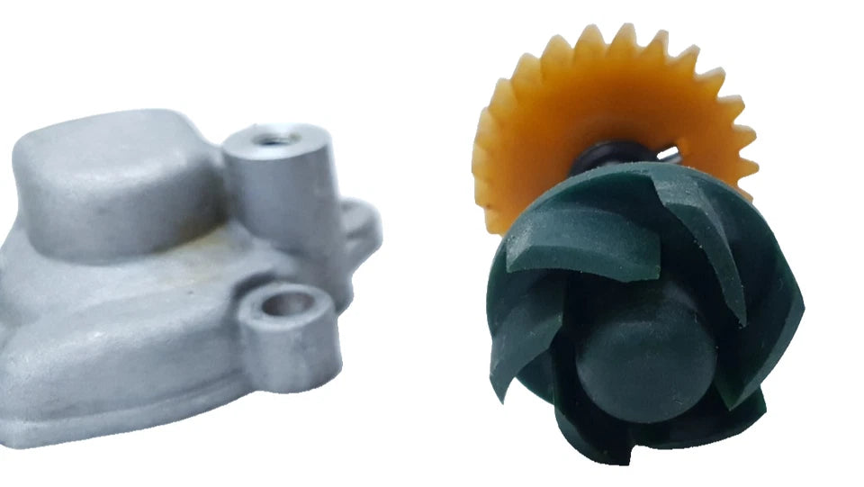 Pompe à eau Yamaha DT125LC 1982 n°5