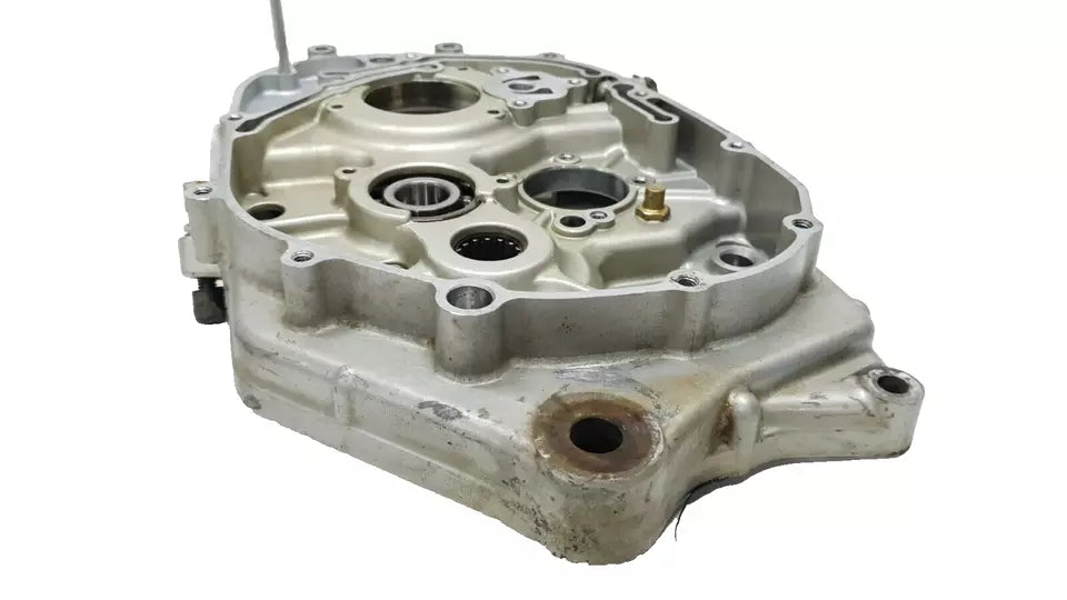 Carter moteur central droit Suzuki GN125 1982-2001 Réf : 11300-05305-000