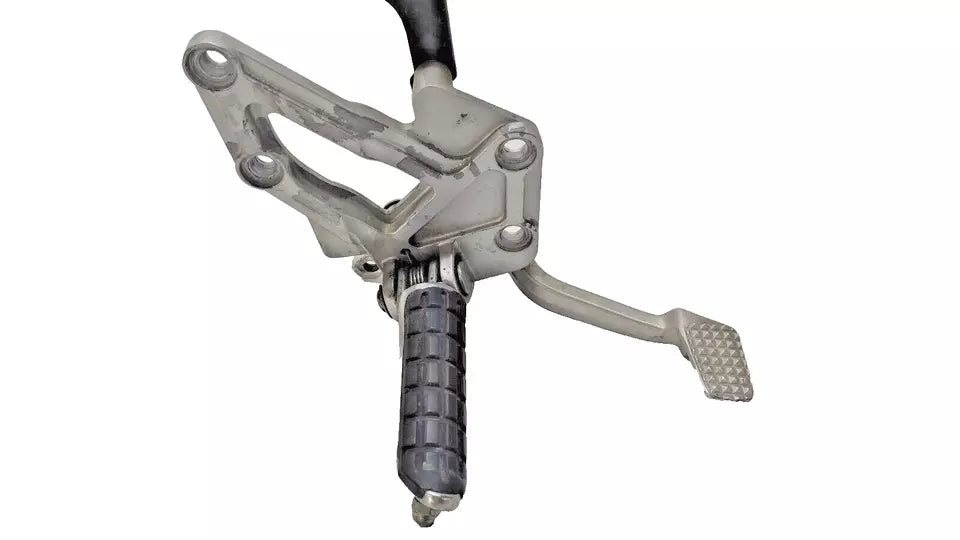 Cale pied avant droit Kawasaki GPX 600 R 1989 Réf : 340285018