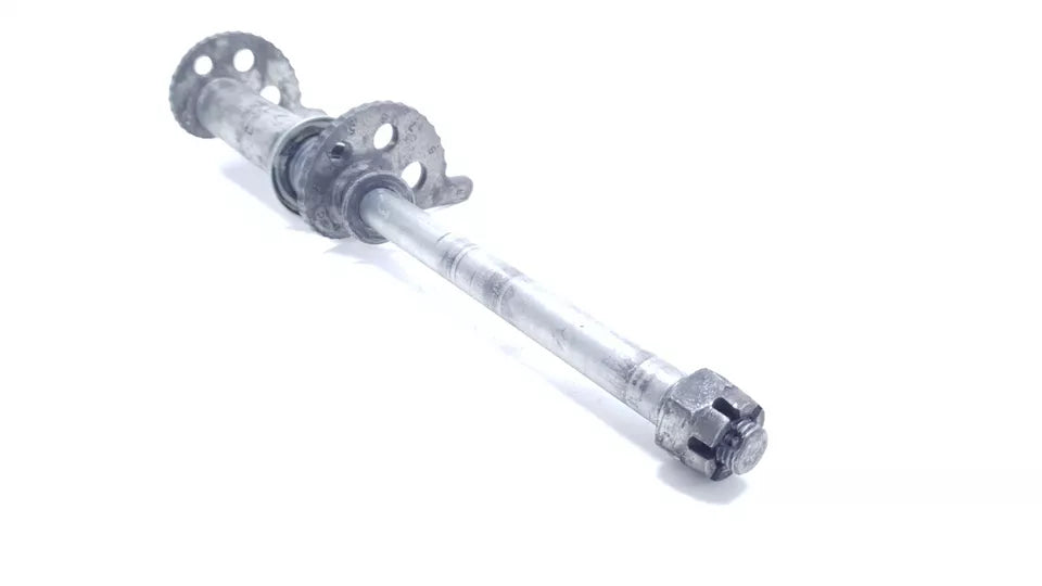 Axe de roue arrière Yamaha DT125LC 1987 n°16 Réf 37F-25381-00-00