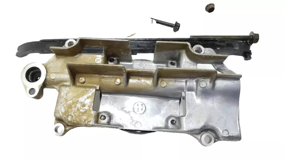 Vis & pièces moteur Yamaha 850 TDM 1995