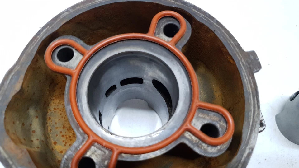 Cylindre & piston Yamaha TZR 50 2008 n°3 Réf : 13CE13110000