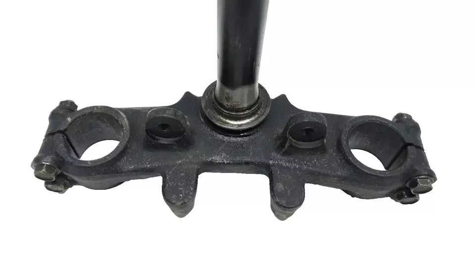Té de fourche inférieur Kawasaki KMX 125 1987 n°2 Réf : 44037-1202