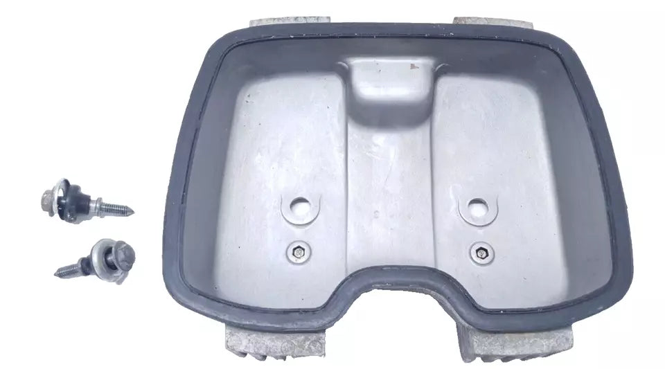 Couvre culasse Honda CB 125 T 1980 n°2 Réf : 12311-399-000