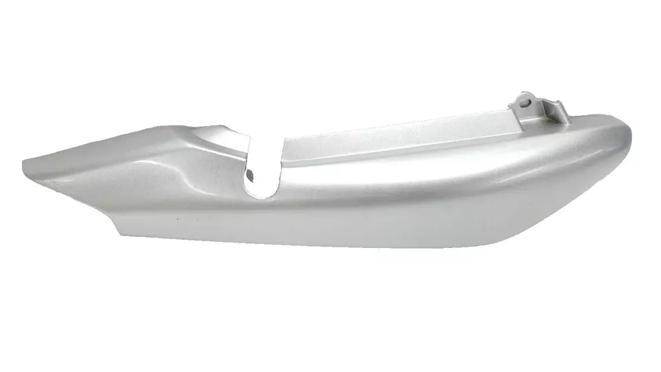 Carénage arrière droit Yamaha YBR 125 2007 Réf 5VL-F472K-00-P1