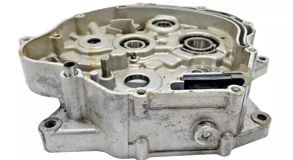 Carter moteur central droit Yamaha XT125X 2005 Réf : 5HH-E5150-01-00