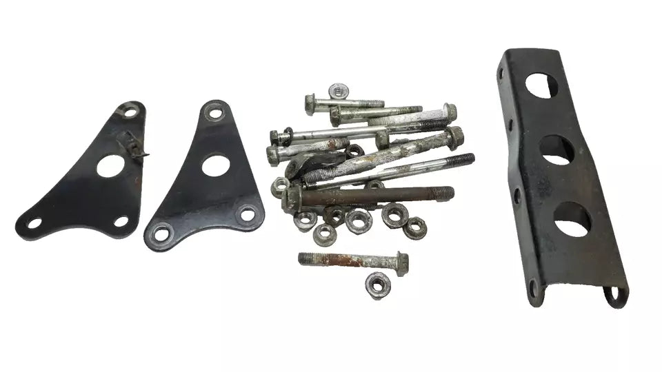 Supports moteur Honda CB 125 Twin 1980 Réf : 50351-399-000ZA