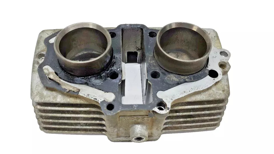 Cylindre & pistons 44m Honda CM 125 T 1978-1981 N°2 Réf : 12100-399-000