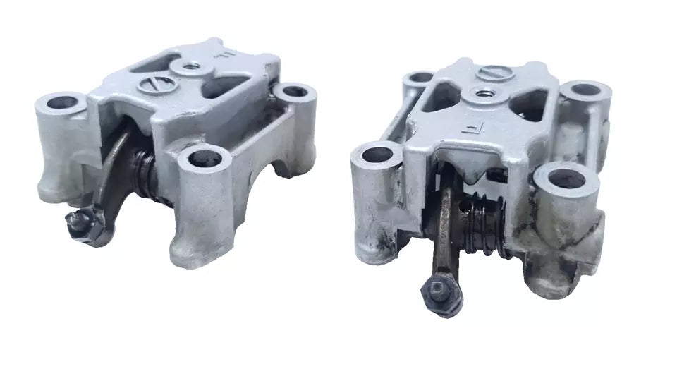 Supports d'arbre à cames Honda CM 125 T 1981 Réf : 12231-399-000