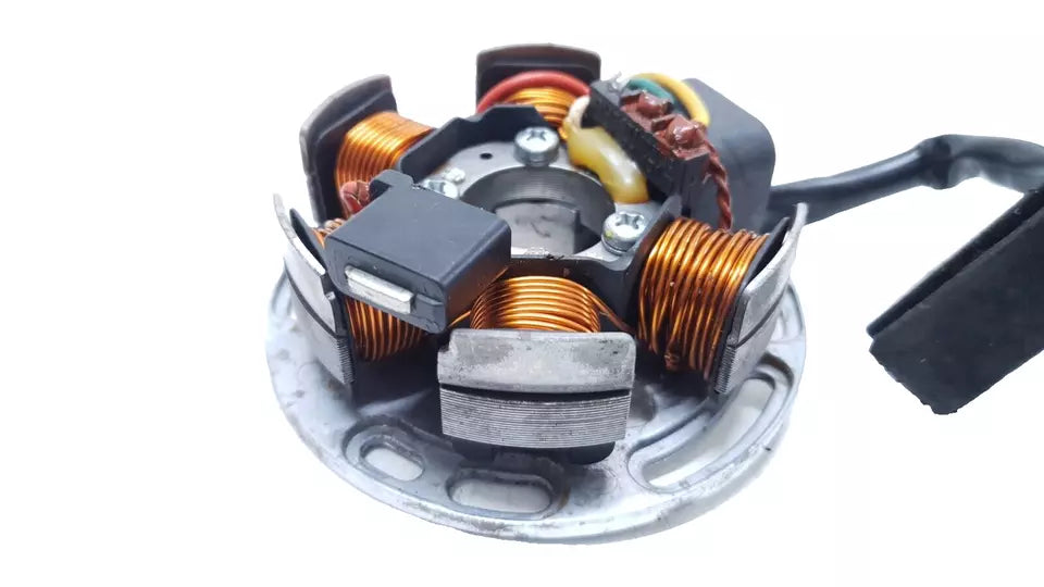 Stator d'allumage Yamaha TZR 50 2002 n°2 Réf : 4YVH55000000