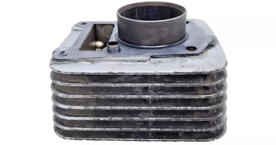 Cylindre 54mm Yamaha YBR 125 2006 n°2 Réf : 5VLE13101000