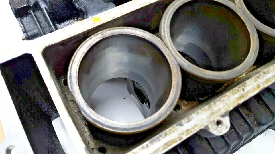 Carter moteur supérieur / Cylindres Triumph 900 Tiger 1994