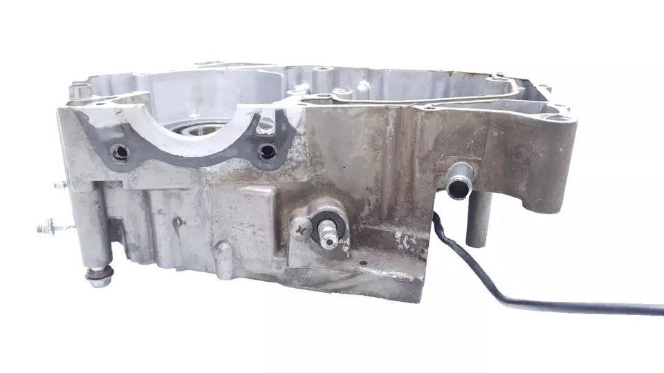 Carter moteur central gauche Hyosung Comet GT 125 2003 n°2