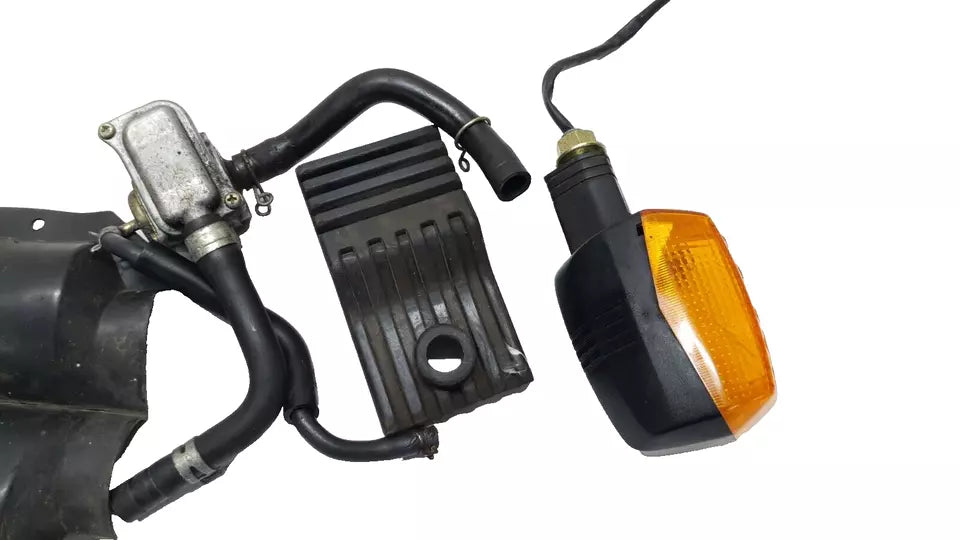 Kit visserie & pièces diverses Yamaha YBR 125 2006