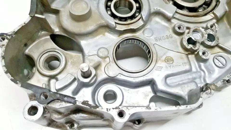 Carter moteur central droit Yamaha SR125 3MW2 1989 Réf : 5N0-15100-00-00