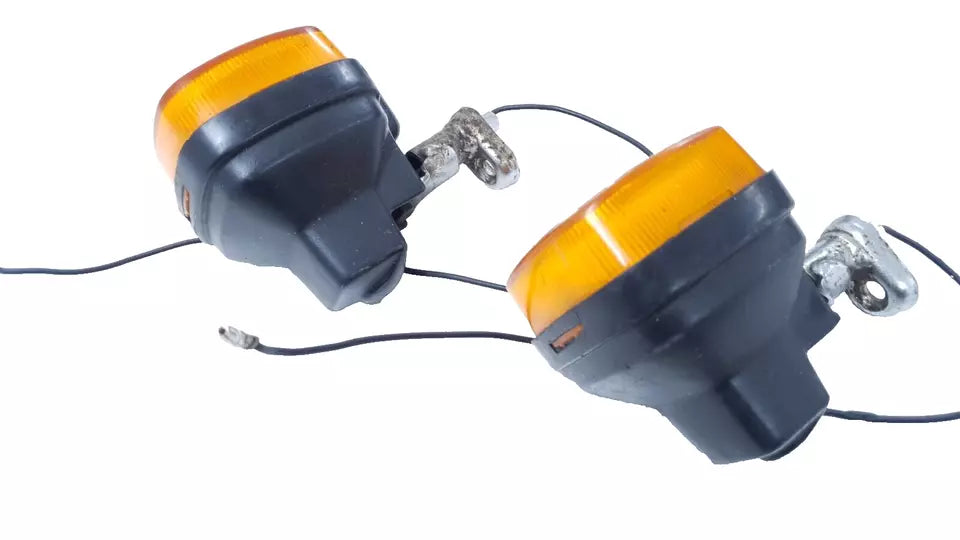 Clignotants arrière 6v Honda CM 125 T 1981 Réf : 33650-424-720