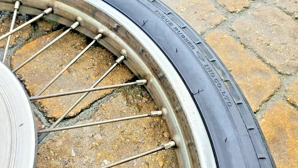 Roue avant Suzuki TU-X 125 1999-2001 Réf : 55311-18420-000