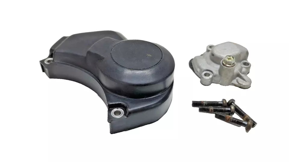 Carter de pompe à huile Yamaha DT125LC 1986 Réf : 10V-15416-00-00