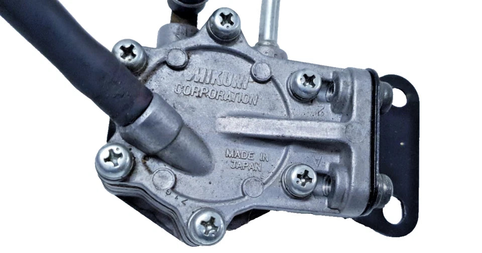 Pompe à essence Yamaha XV 125 Virago 2000 Réf : 3DM139101000