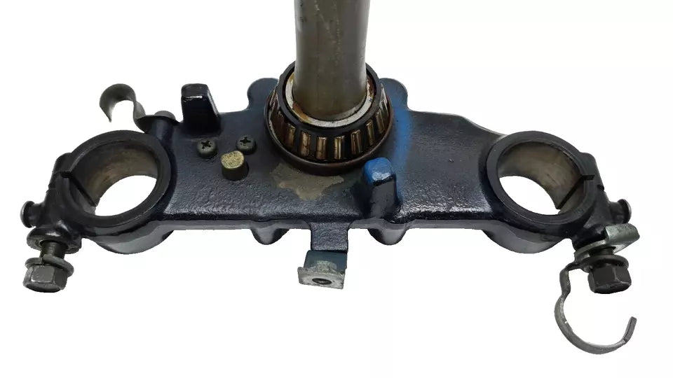 Té de fourche inférieur Suzuki 125 DR 1985 Réf : 51410-44A10-291