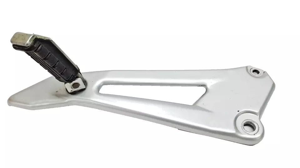 Repose pied arrière gauche Yamaha YBR 125 2007 Réf : 5VL-F7452-00-00