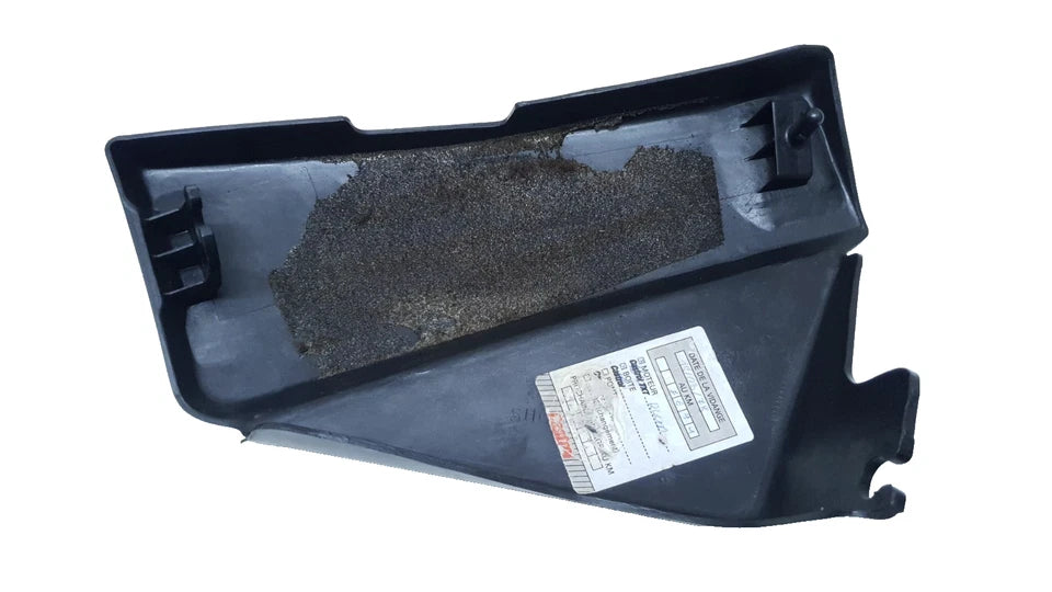 Carénage gauche Yamaha SR 125 1993 Réf : 5H02171100FF