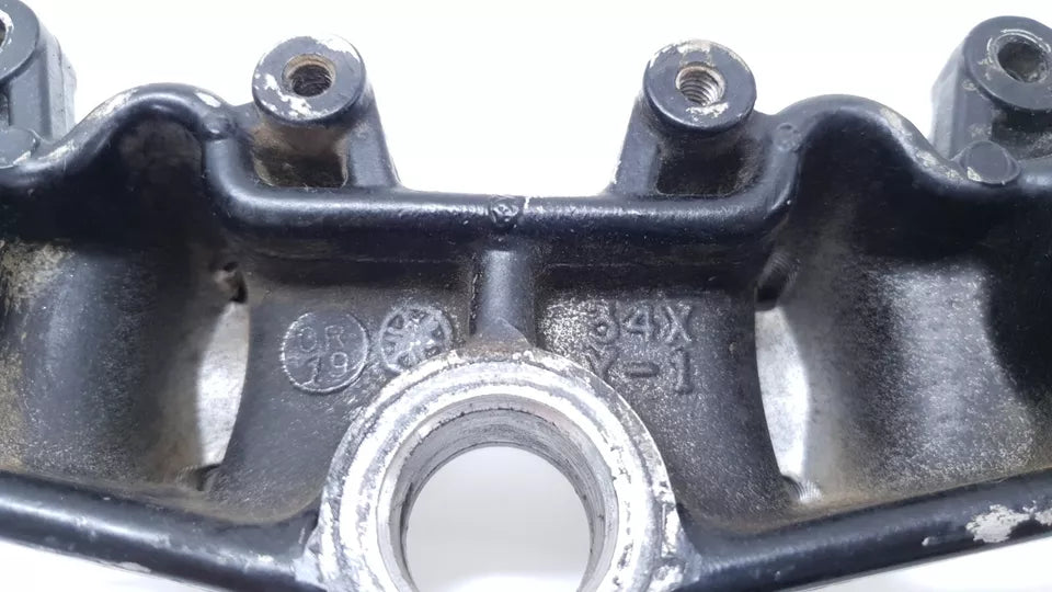 Té de fourche supérieur Yamaha DT125LC 1987 n°15 Réf : 34X-23435-00-98