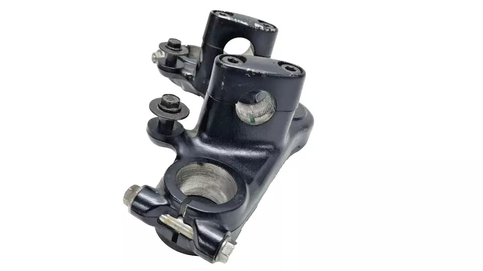 Té de fourche supérieur Honda CM 125 Custom 1987 Réf : 53231-KB4-000